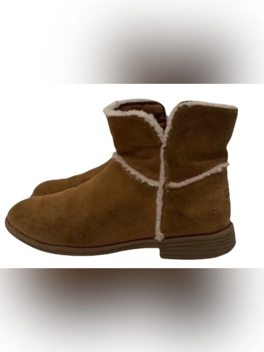 Authentic UGG designer little girls suede leather boots size 11